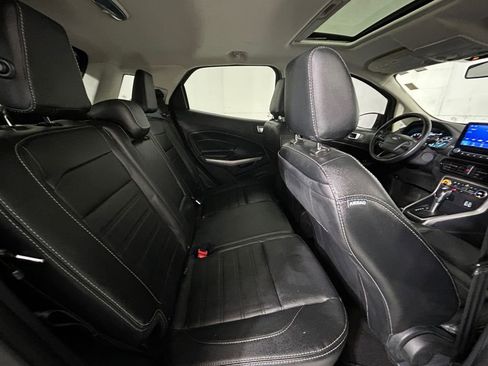 Used 2021 Ford EcoSport Titanium image 17