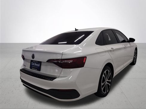 Certified 2023 Volkswagen Jetta Sport FWD image 13