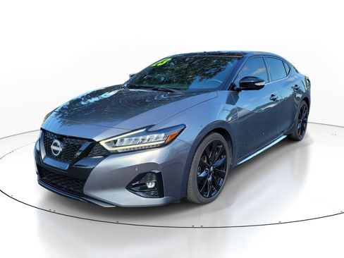 Certified 2023 Nissan Maxima SR w/ Sport Mat Group FWD image 3