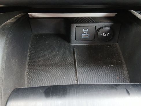 Used 2023 Ford Escape ST-Line AWD/4WD image 37