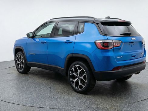 Used 2025 Jeep Compass Limited AWD/4WD image 6