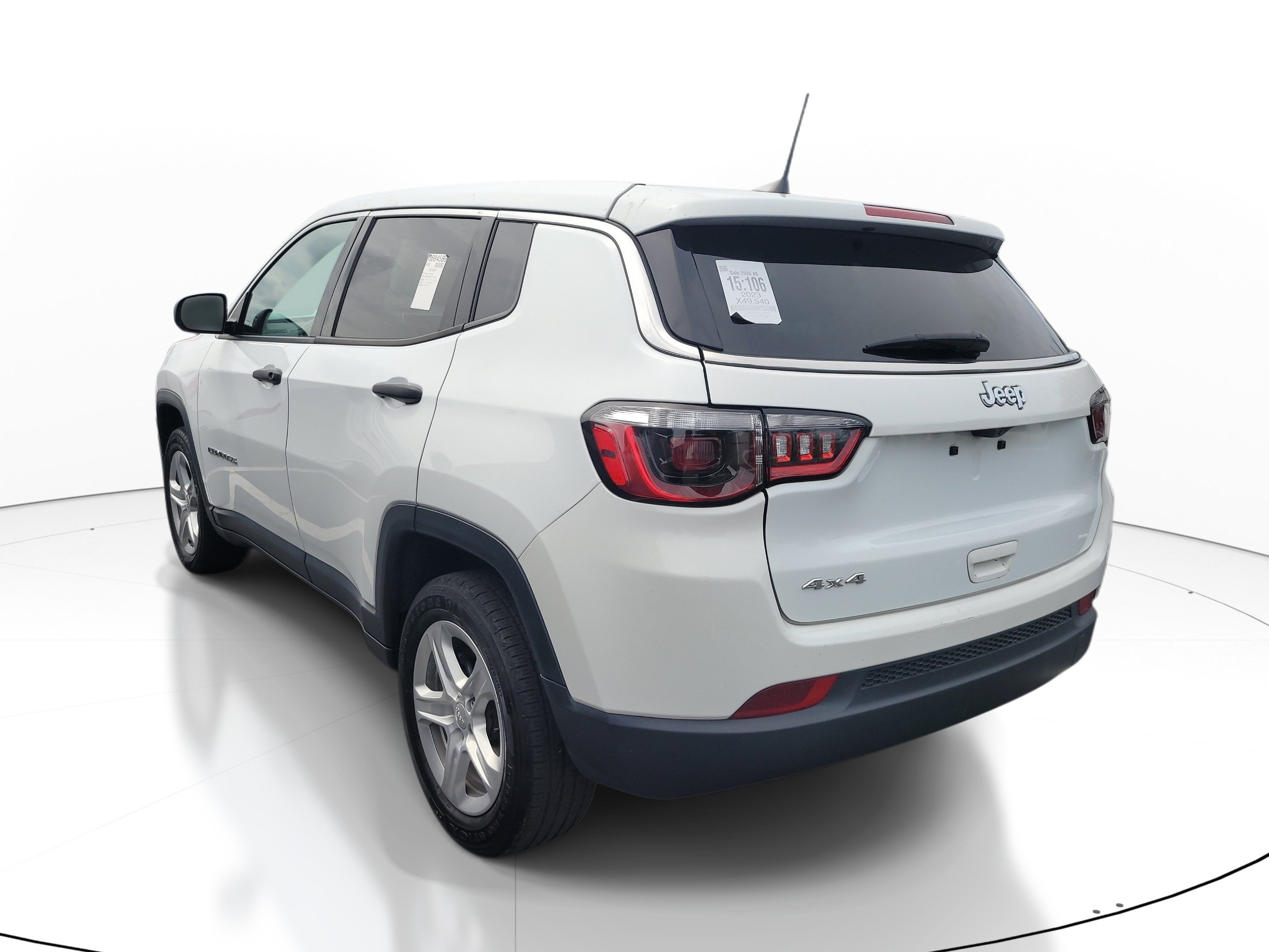 Used 2023 Jeep Compass Sport AWD/4WD image 6