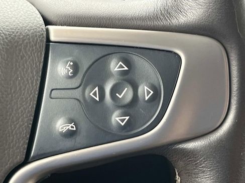 Used 2020 GMC Yukon XL Denali w/ Denali Premium Package image 33