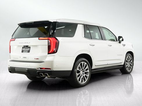 Used 2025 GMC Yukon Denali w/ Denali Reserve Package AWD/4WD image 5