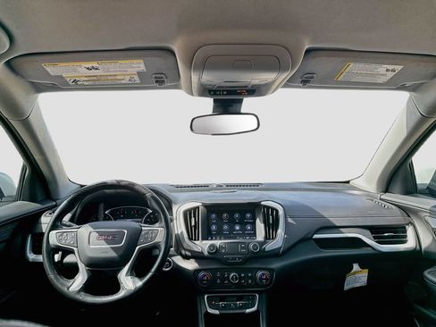 Used 2022 GMC Terrain SLT w/ Infotainment Package II FWD image 20