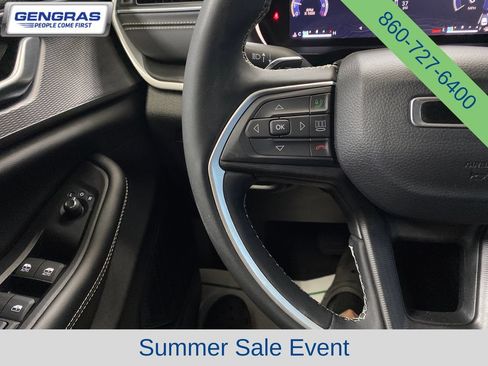 Used 2023 Jeep Grand Cherokee L Laredo AWD/4WD image 22