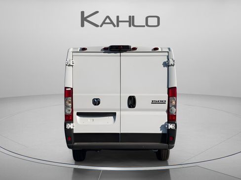 New 2025 RAM ProMaster 1500 w/ Convenience Group FWD image 3