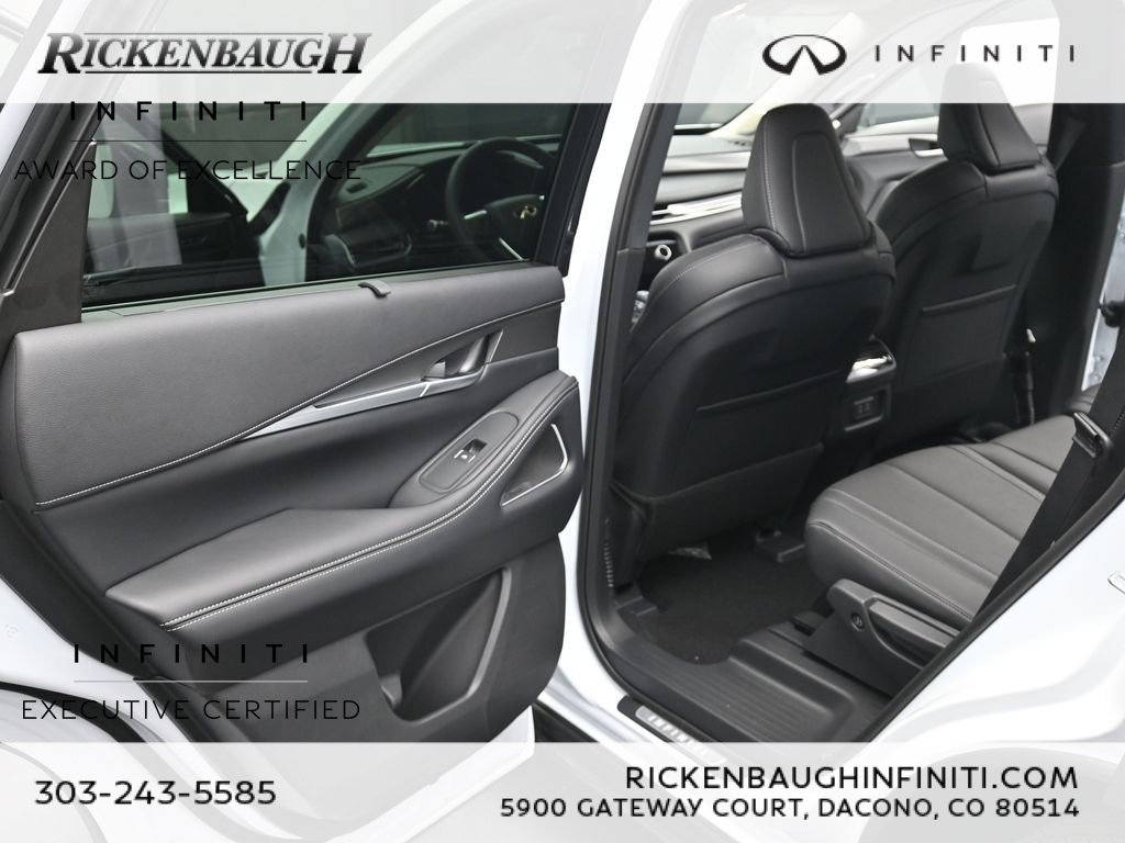 Certified 2026 INFINITI QX60 Luxe w/ Cargo Package AWD/4WD image 17