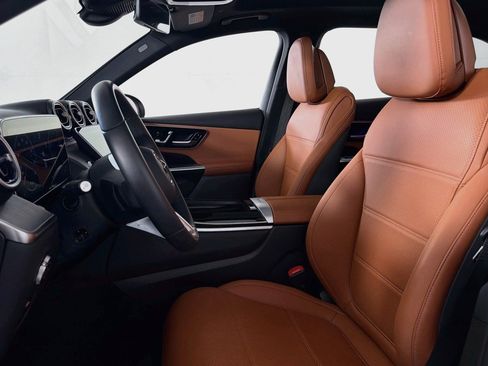 Certified 2026 Mercedes-Benz GLC 300 image 18