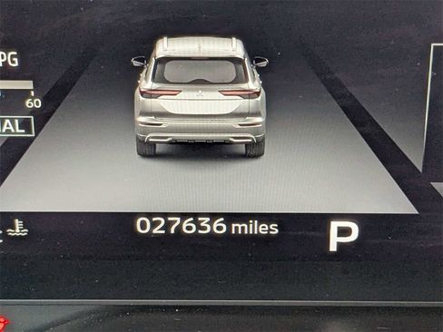 Used 2024 Mitsubishi Outlander SEL image 32