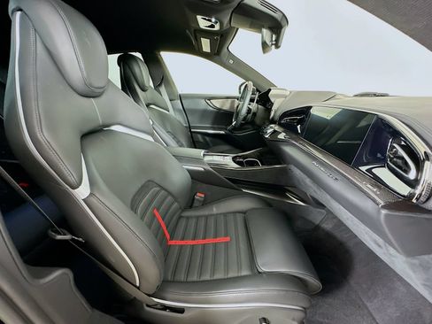 Used 2023 Ferrari Purosangue AWD/4WD image 43
