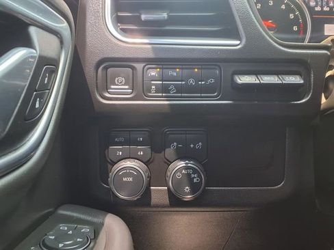 Used 2021 Chevrolet Tahoe High Country image 21