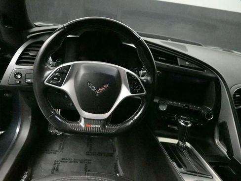 Used 2019 Chevrolet Corvette Z06 RWD image 11