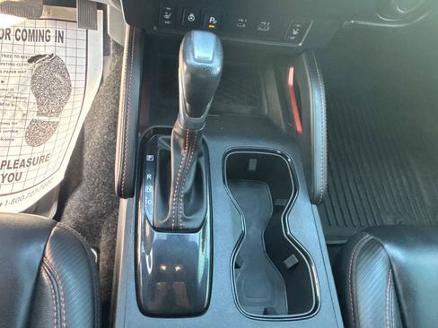 Used 2023 Nissan Frontier PRO-4X w/ Pro-4X Premium Package image 35