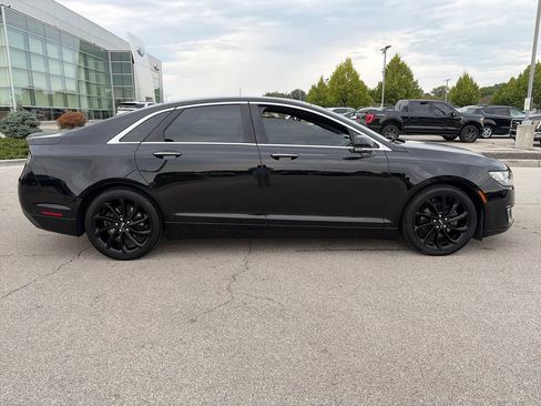 Used 2020 Lincoln MKZ Reserve w/ Monochromatic Package AWD/4WD image 8
