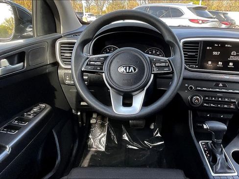 Used 2022 Kia Sportage LX w/ LX AWD Value Edition Package image 10