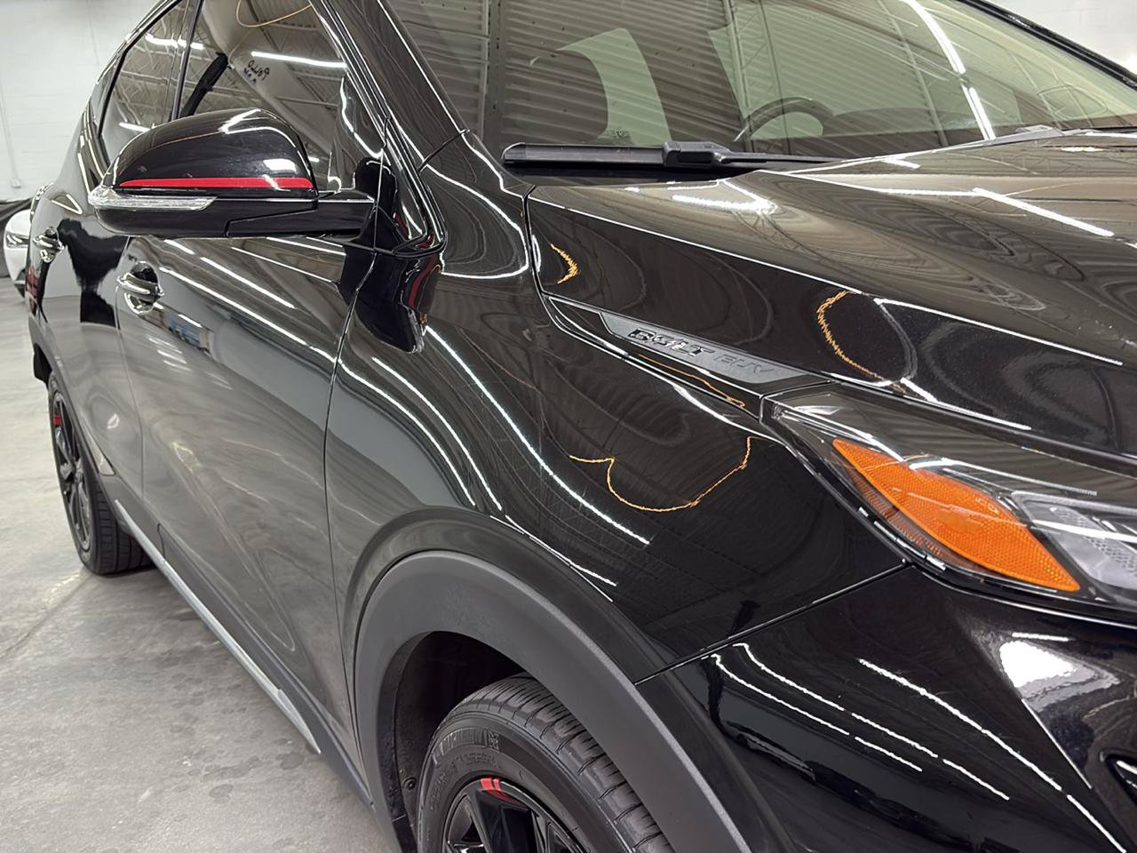 Used 2023 Chevrolet Bolt EUV Premier w/ Sun & Sound Package FWD image 5