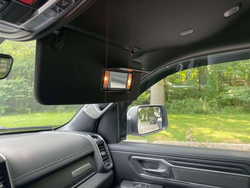 Used 2023 RAM 1500 Laramie AWD/4WD image 31