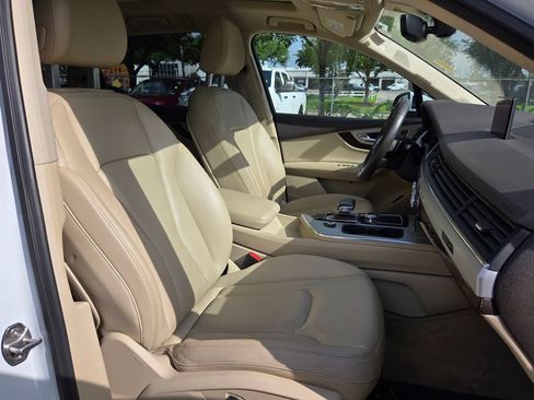 Used 2019 Audi Q7 2.0T Premium Plus w/ Premium Plus Package AWD/4WD image 26