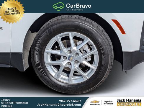 Certified 2024 Chevrolet Equinox LS FWD image 10