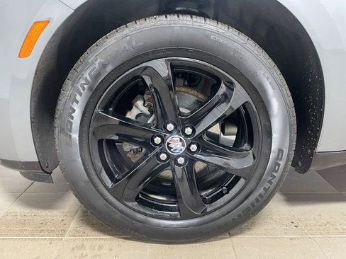 Used 2023 Buick Enclave Essence w/ Experience Buick Package image 7