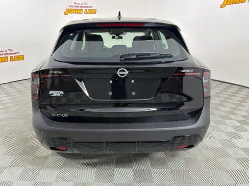New 2026 Nissan Kicks S FWD image 4