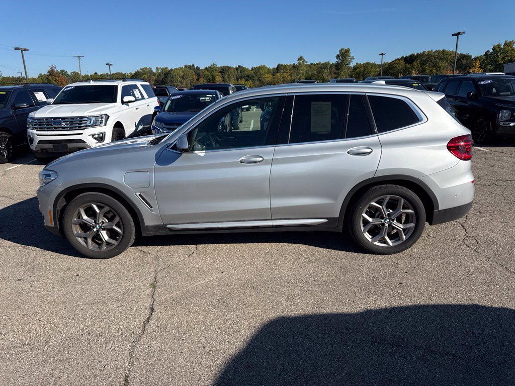 Used 2021 BMW X3 xDrive30e w/ Convenience Package AWD/4WD image 8