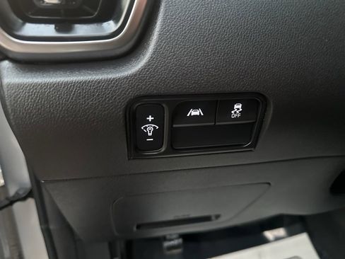 Used 2022 Kia Sorento S image 14