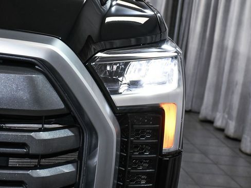 Used 2024 Toyota Tundra Limited w/ Power Package image 77