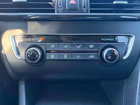 Used 2017 Kia Optima LX image 11