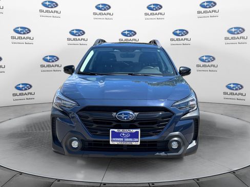 Used 2023 Subaru Outback Onyx Edition AWD/4WD image 8