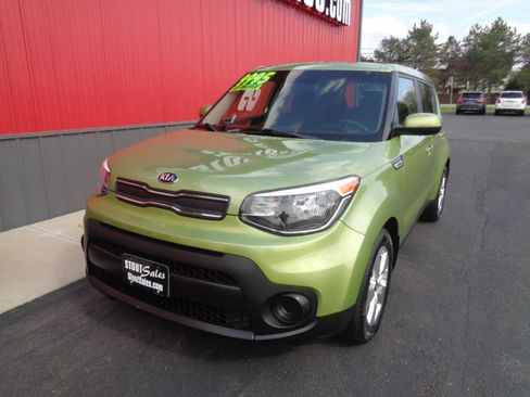 Used 2017 Kia Soul image 1