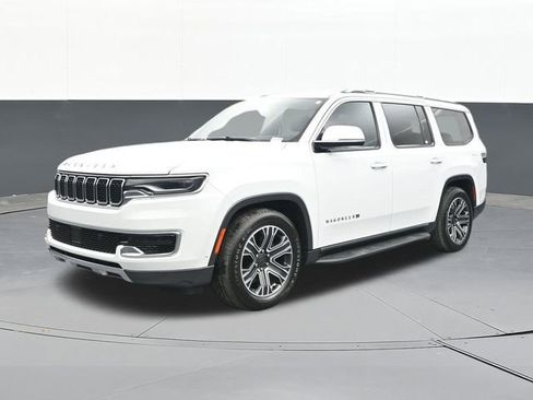 Used 2022 Jeep Wagoneer Series III image 4