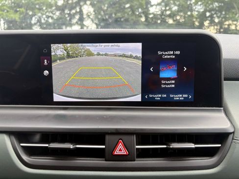 Certified 2024 Kia Seltos SX AWD/4WD image 17