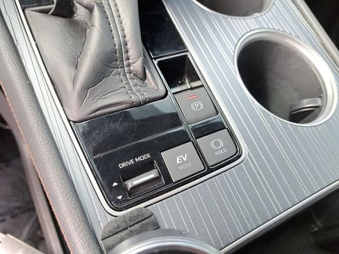 Used 2021 Toyota Sienna XSE image 28