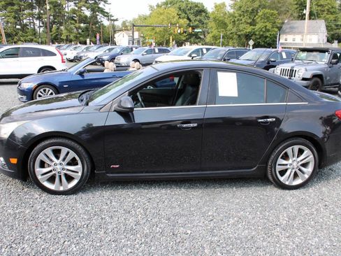 Used 2013 Chevrolet Cruze LTZ w/ Enhanced Safety Package FWD image 10
