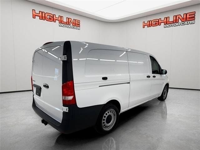 Used 2020 Mercedes-Benz Metris image 4