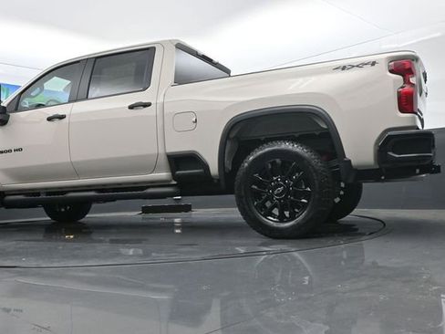 New 2026 Chevrolet Silverado 2500 Custom image 18