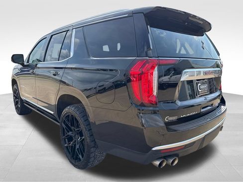 Certified 2021 GMC Yukon Denali w/ Denali Ultimate Package AWD/4WD image 4