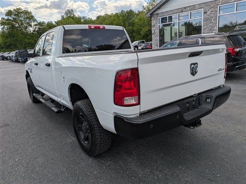 Used 2017 RAM 3500 Tradesman AWD/4WD image 4