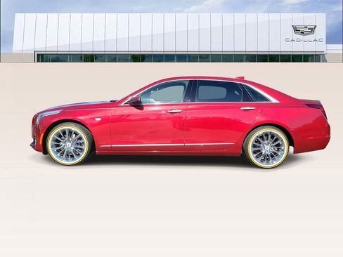Used 2018 Cadillac CT6 Luxury image 5