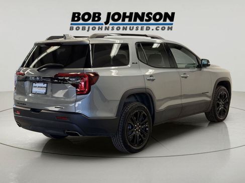 Used 2023 GMC Acadia SLE w/ Elevation Edition AWD/4WD image 11