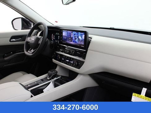 New 2026 Nissan Pathfinder SL image 22