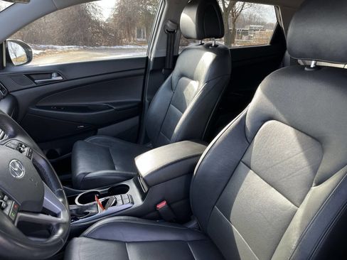 Used 2017 Hyundai Tucson Limited w/ Cargo Package image 17