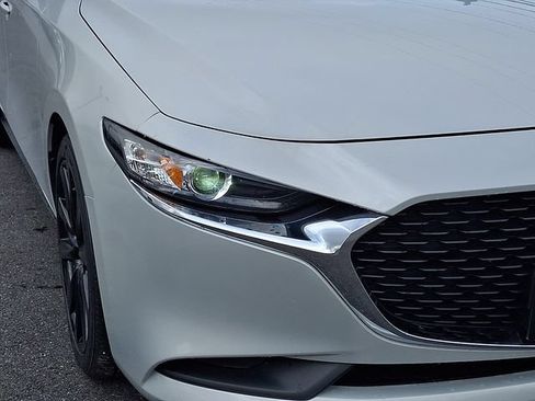 Used 2025 MAZDA MAZDA3 s FWD image 9