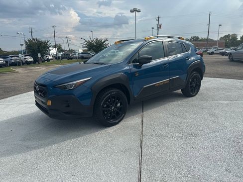 New 2025 Subaru Crosstrek 2.5i Wilderness image 2