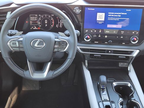 Used 2024 Lexus RX 350 Premium image 32