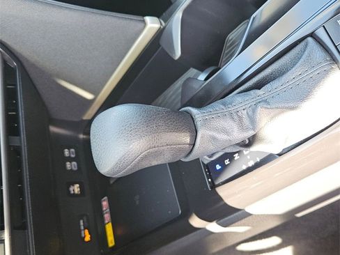 Used 2025 Toyota Camry LE image 27