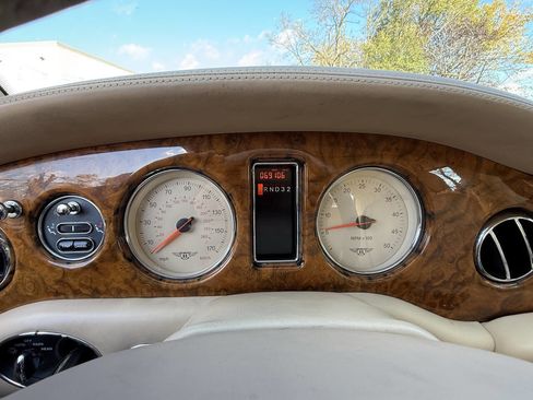 Used 2000 Bentley Arnage Red Label image 10