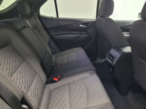 Used 2020 Chevrolet Equinox LT FWD image 19